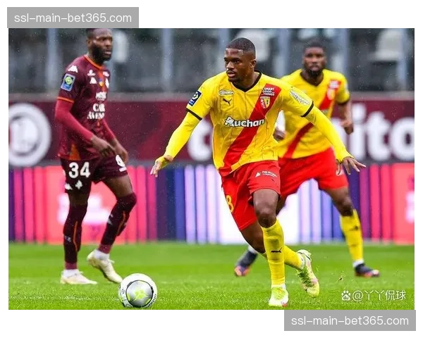 法甲为欧冠调整赛程引公平性质疑，朗斯公开抗议联盟决定